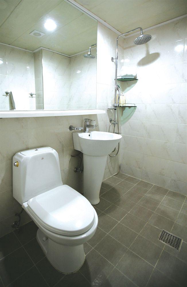 Benikea Hotel Flower Сеул Екстер'єр фото