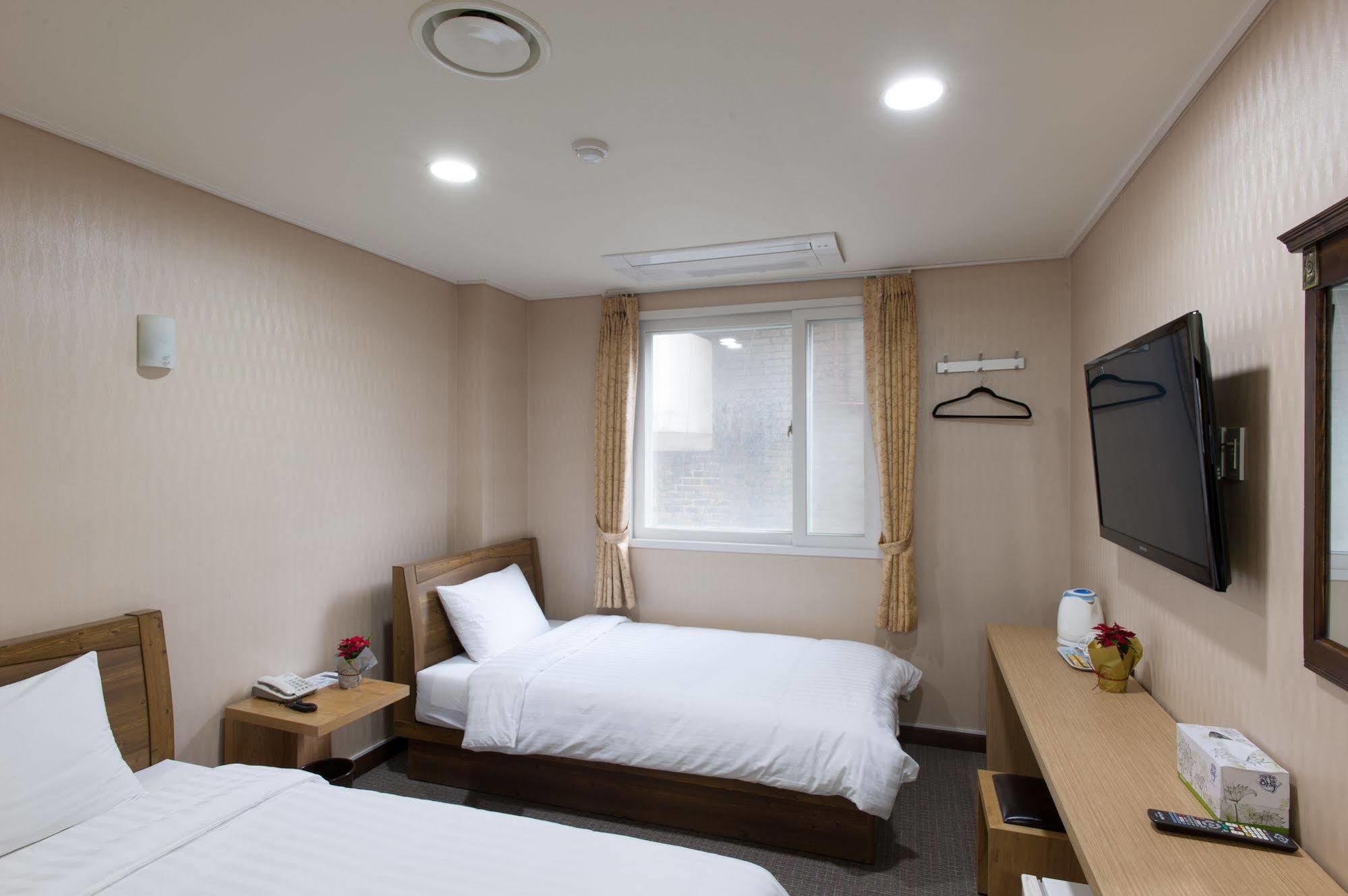 Benikea Hotel Flower Сеул Екстер'єр фото